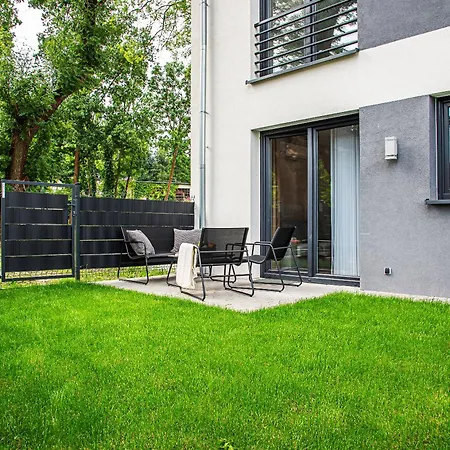 Labradoryt, Klimatyzacja, Parking Priv Boleslawiec (Lower Silesia)