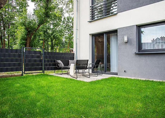 Labradoryt, Klimatyzacja, Parking Priv Boleslawiec (Lower Silesia)