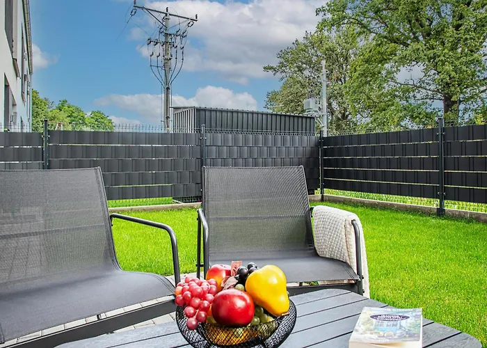 Labradoryt, Klimatyzacja, Parking Priv Boleslawiec (Lower Silesia)